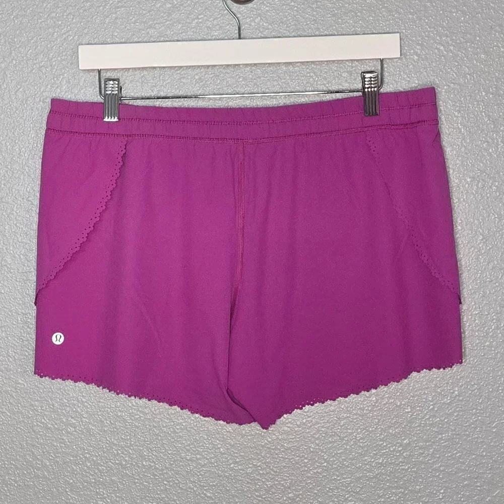 Lululemon Hit It Short (3 1/2